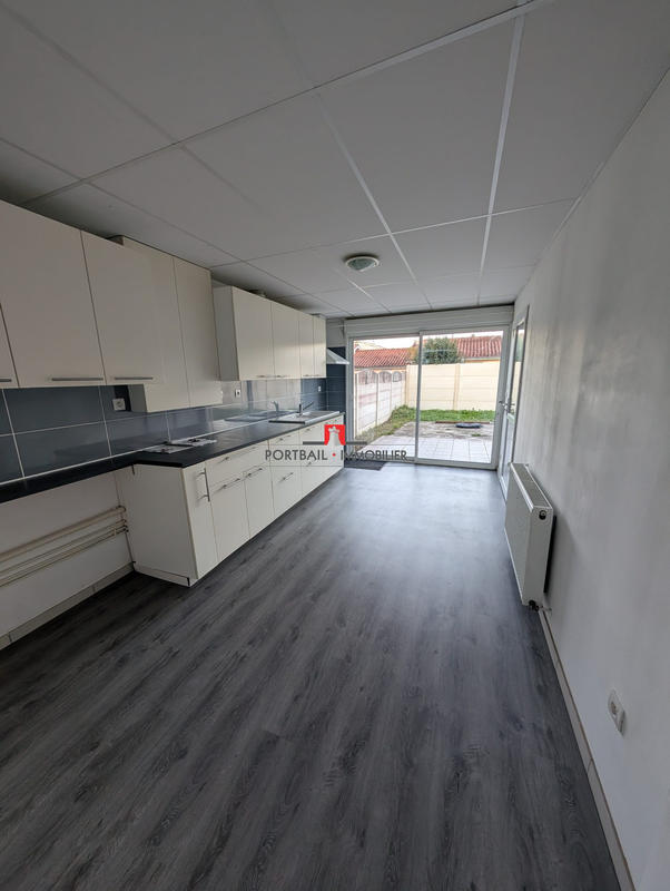 Maison - 91 m² - 5 pièces