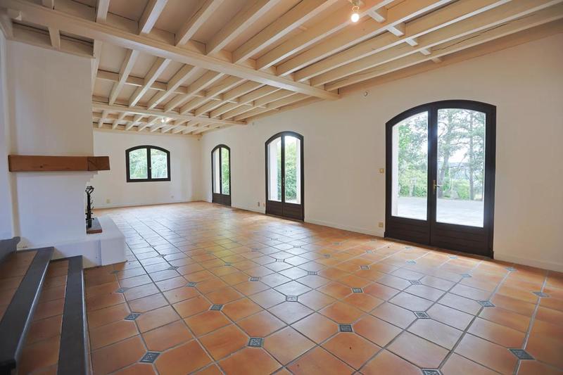 Villa - 375 m² - 7 pièces