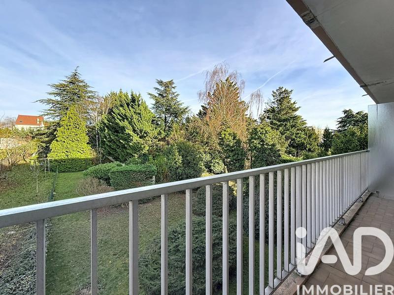 Appartement - 100 m² - 4 pièces