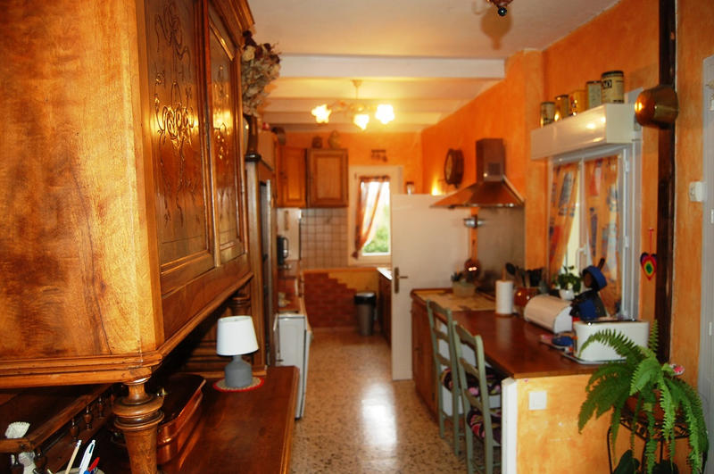 Maison - 250 m² - 9 pièces