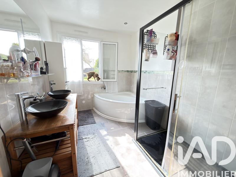 Maison - 130 m² - 6 pièces