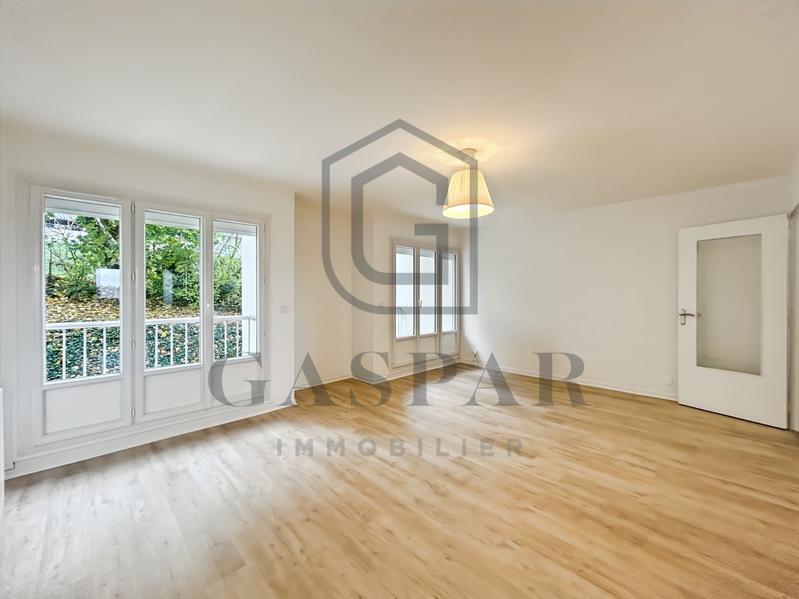 Appartement - 72 m² - 3 pièces
