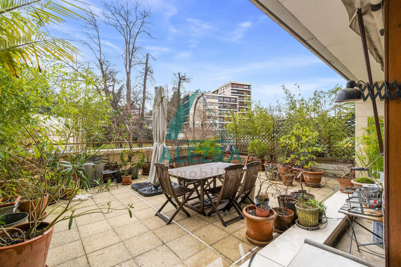 Appartement - 86 m² - 4 pièces