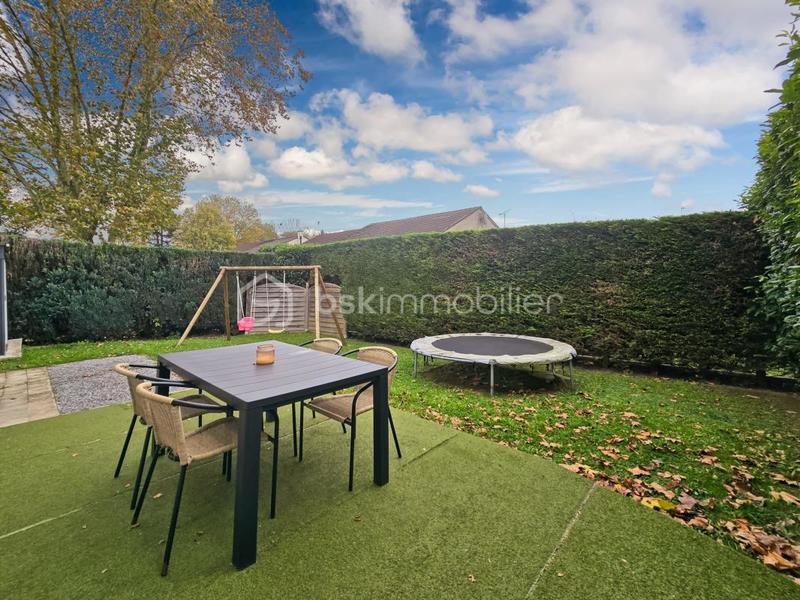 Maison - 98 m² - 5 pièces