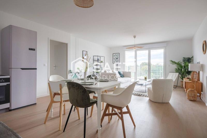 Appartement - 101 m² - 5 pièces