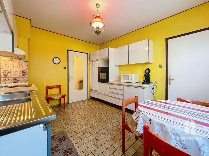 Appartement - 83 m² - 4 pièces