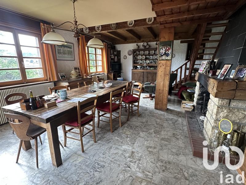 Maison - 186 m² - 9 pièces