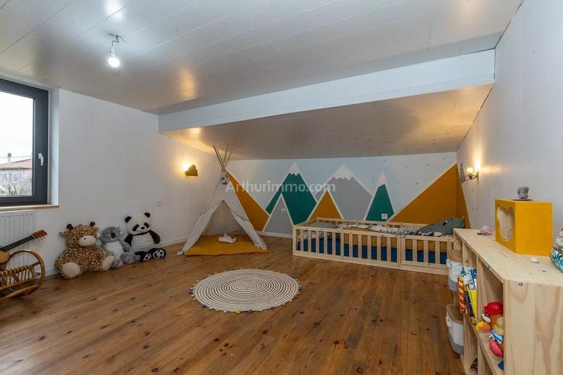 Maison - 127 m² - 5 pièces