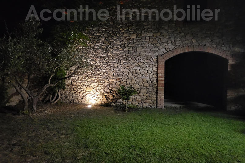 Maison - 430 m² - 10 pièces