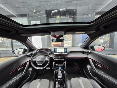 Peugeot E-208 II 136 Electrique Gt