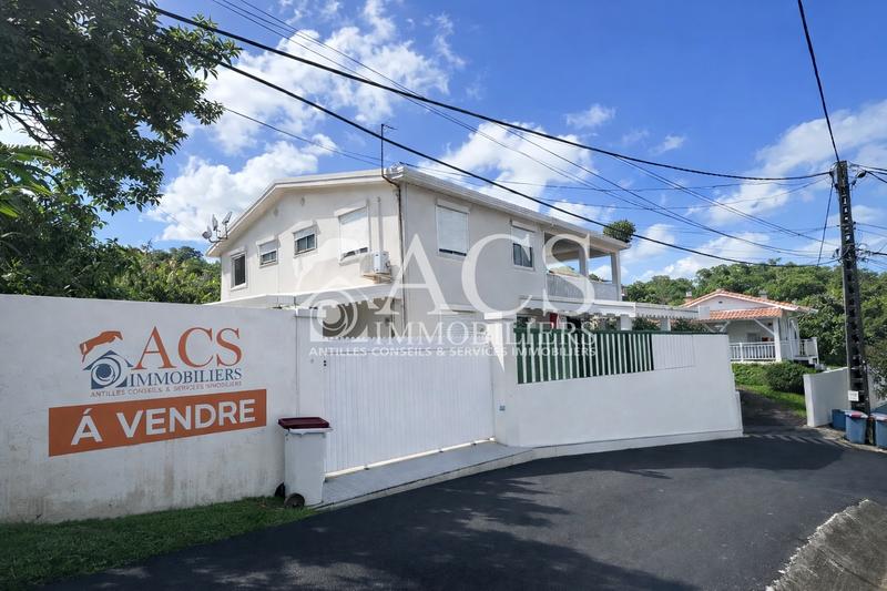 Villa - 225 m² - 7 pièces