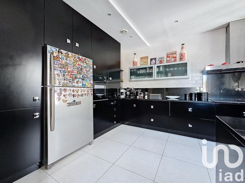 Maison - 170 m² - 7 pièces