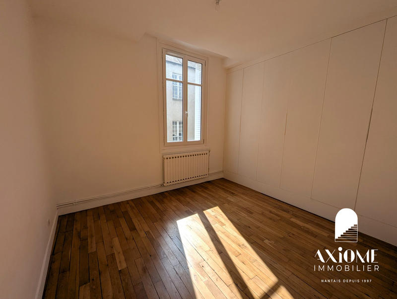 Appartement - 140 m² - 5 pièces