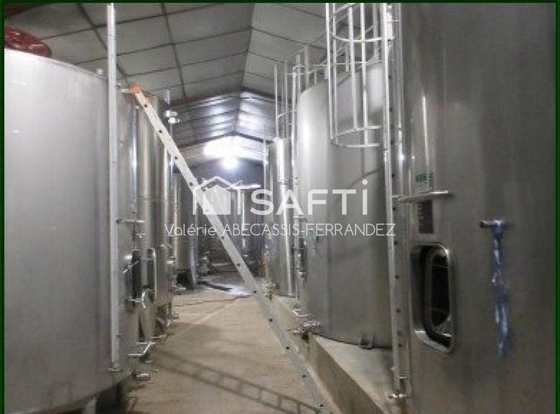 Maison - 337 m² - 8 pièces