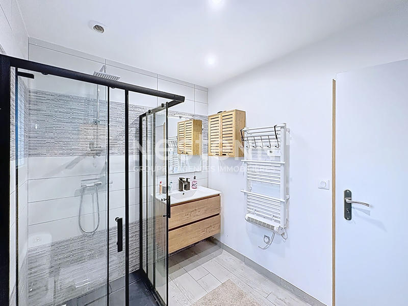 Maison - 148 m² - 6 pièces