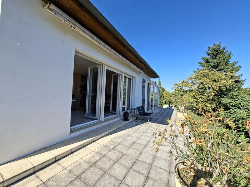 Maison - 152 m² - 7 pièces