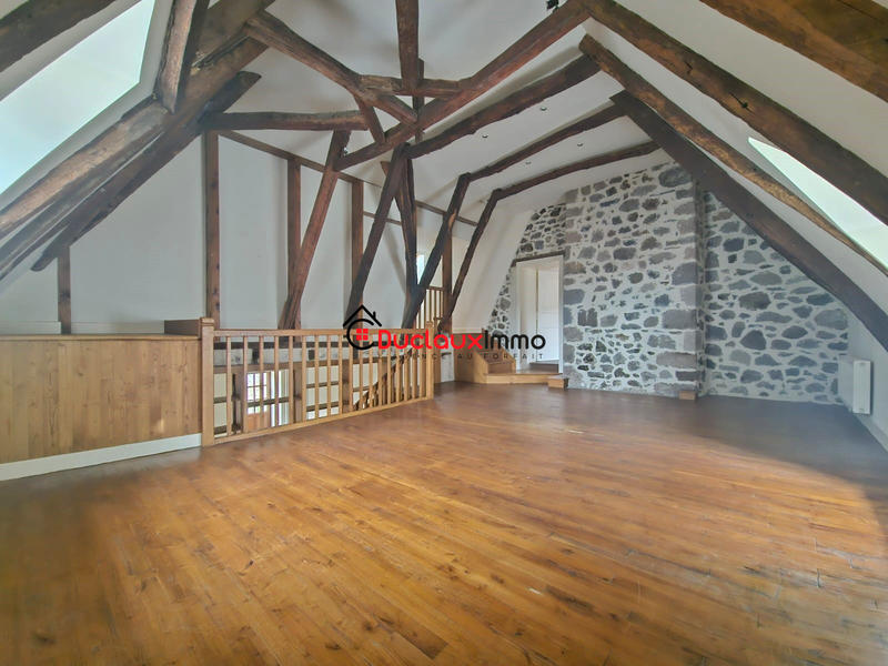 Maison - 190 m² - 6 pièces