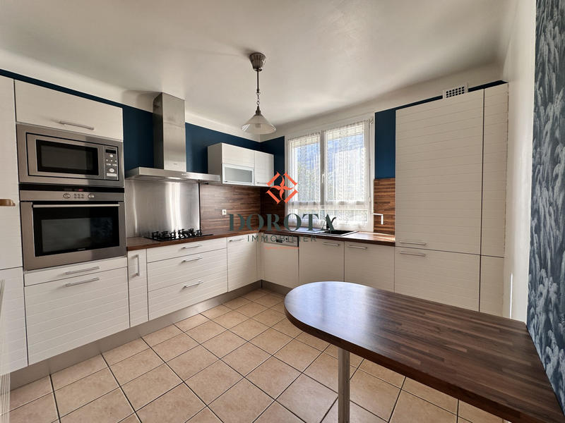 Maison ancienne - 150 m² - 6 pièces