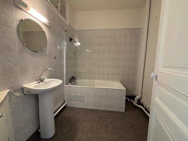 Appartement - 70 m² - 3 pièces