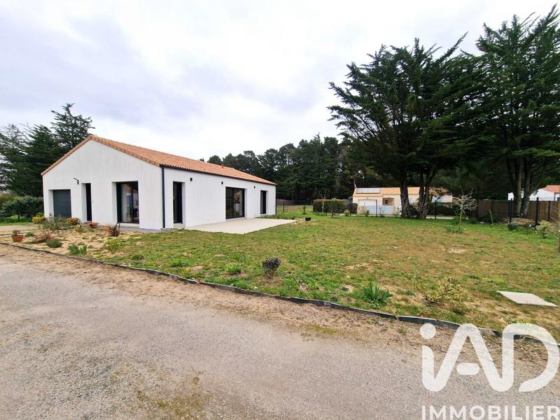 Maison - 95 m² - 4 pièces