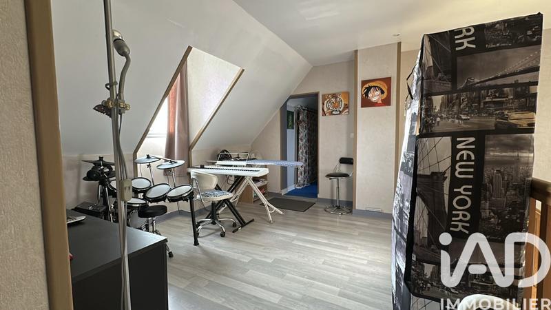 Maison - 243 m² - 8 pièces