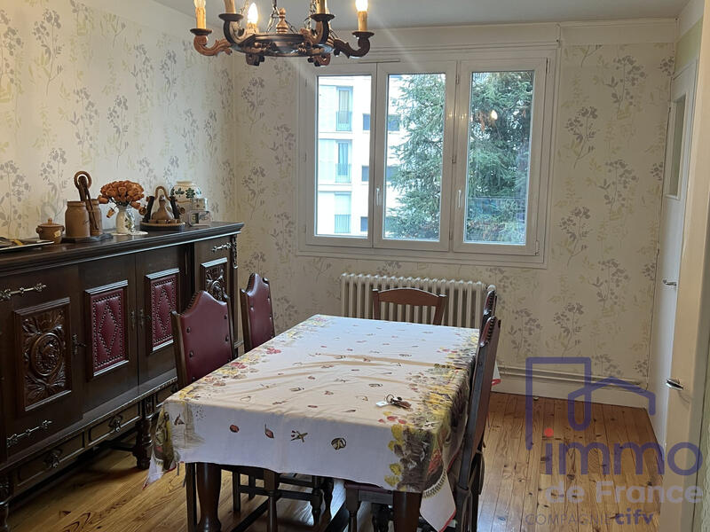 Appartement - 65 m² - 4 pièces