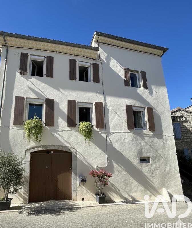 Maison de village - 180 m² - 7 pièces
