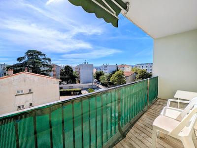 Appartement - 71 m² - 4 pièces