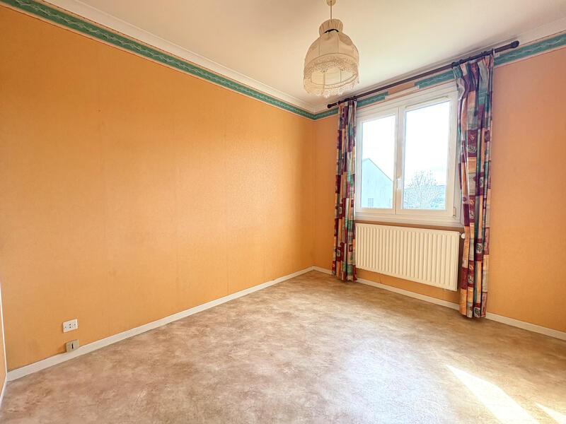 Maison - 103 m² - 4 pièces