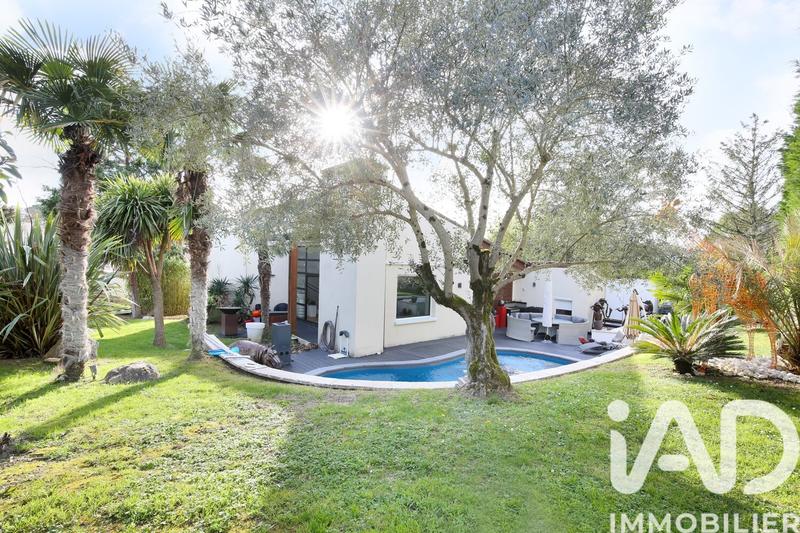 Maison de maîtres - 190 m² - 5 pièces