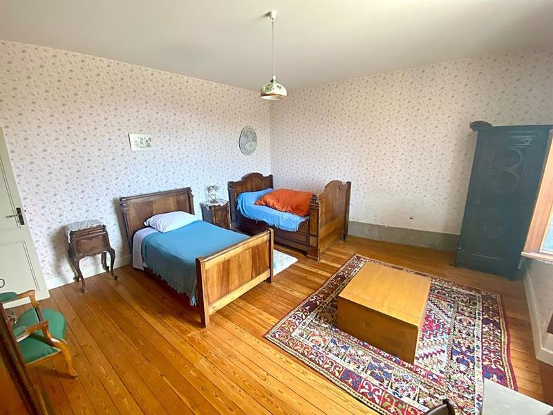 Maison de ville - 335 m² - 10 pièces