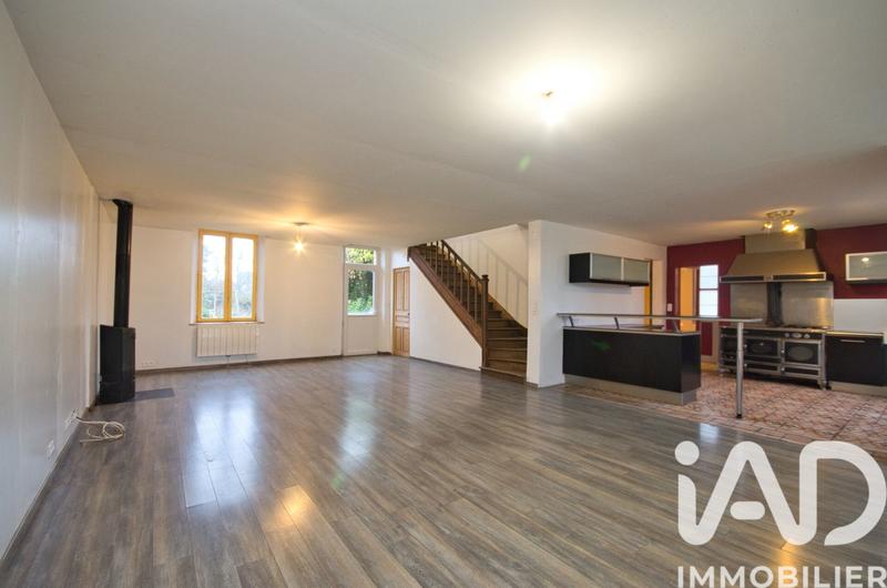 Maison - 212 m² - 5 pièces