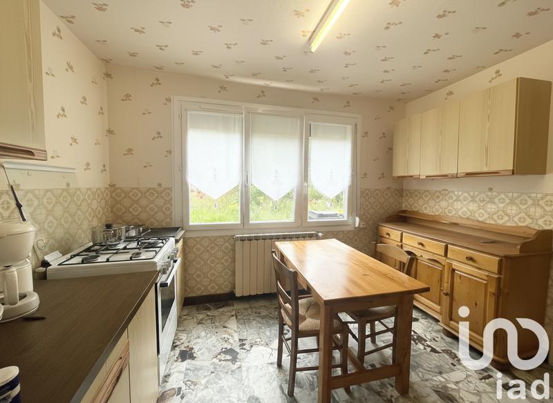 Maison - 99 m² - 4 pièces