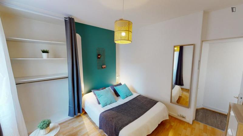 Chambre - 10 m² - 4 pièces