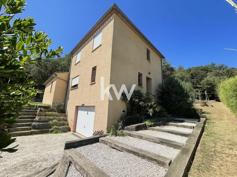 Maison - 135 m² - 5 pièces