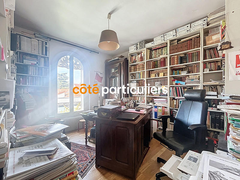 Maison - 140 m² - 7 pièces