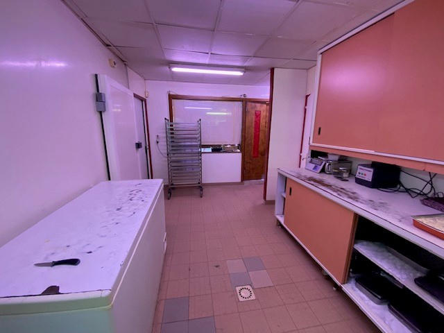 Local commercial - 113 m²