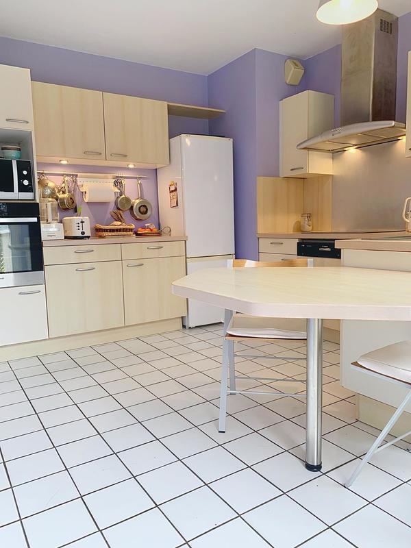 Appartement - 120 m² - 6 pièces