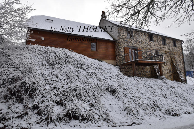 Maison - 257 m² - 11 pièces