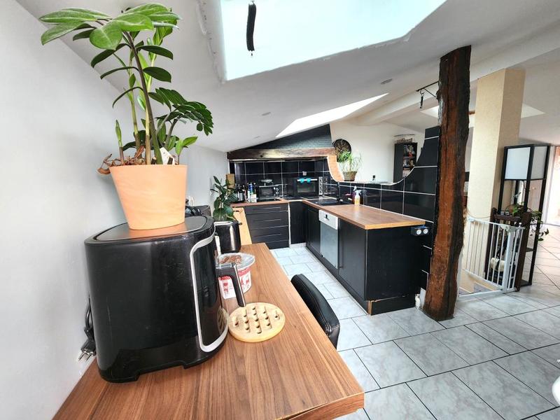 Maison - 121 m² - 4 pièces