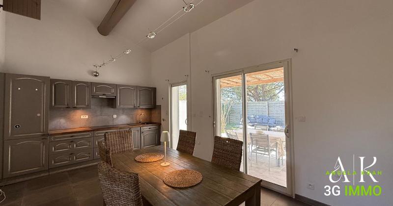 Propriété - 308 m² - 13 pièces