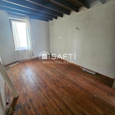 Maison - 150 m² - 6 pièces