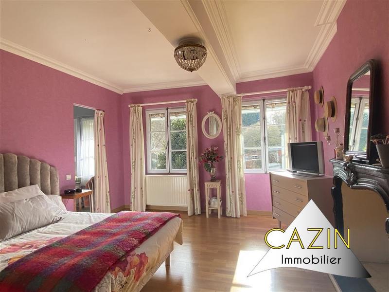 Maison - 177 m² - 6 pièces