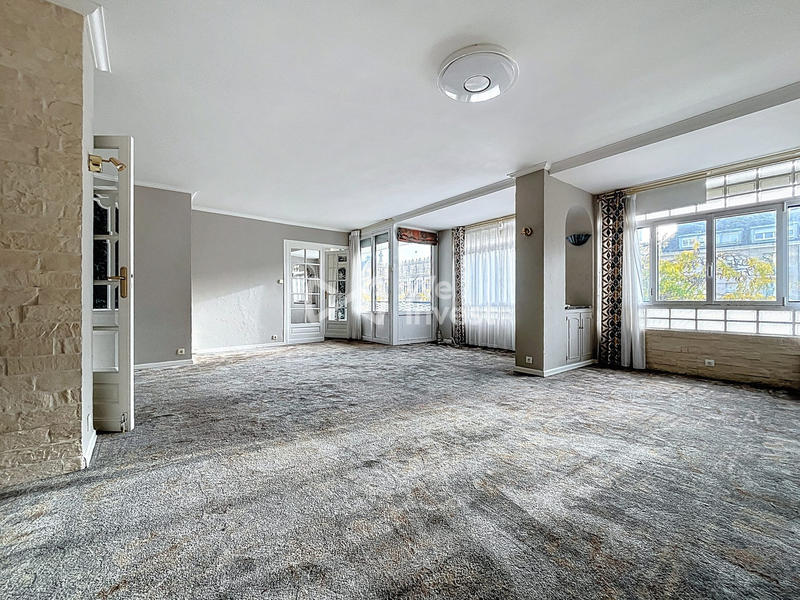 Appartement - 120 m² - 4 pièces