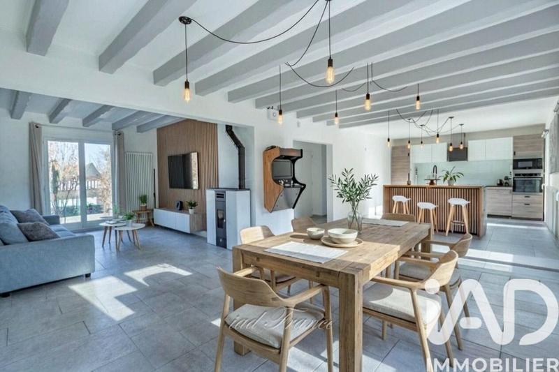 Maison - 156 m² - 6 pièces