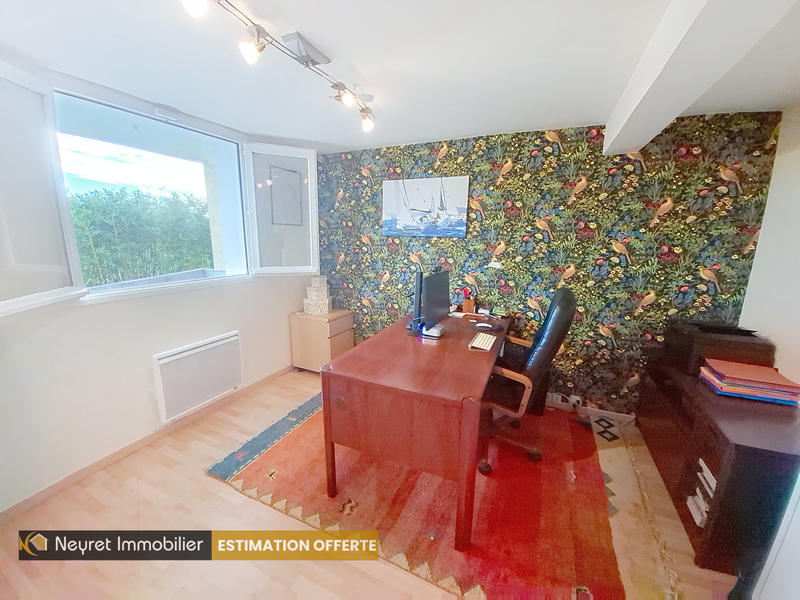 Maison - 158 m² - 6 pièces