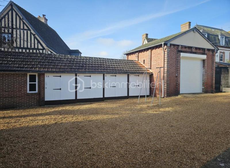 Immeuble - 652 m² - 11 pièces