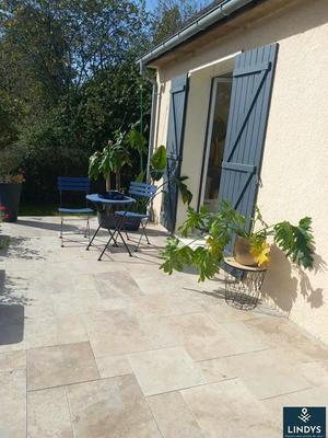 Maison traditionnelle - 140 m² - 7 pièces