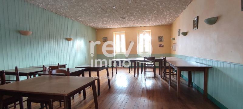 Local d'activités - 370 m² - 12 pièces