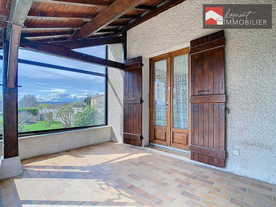 Maison - 182 m² - 7 pièces